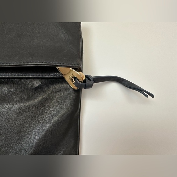 New Joelle Hawkens Two-toned Leather Clutch - Picture 7 of 8